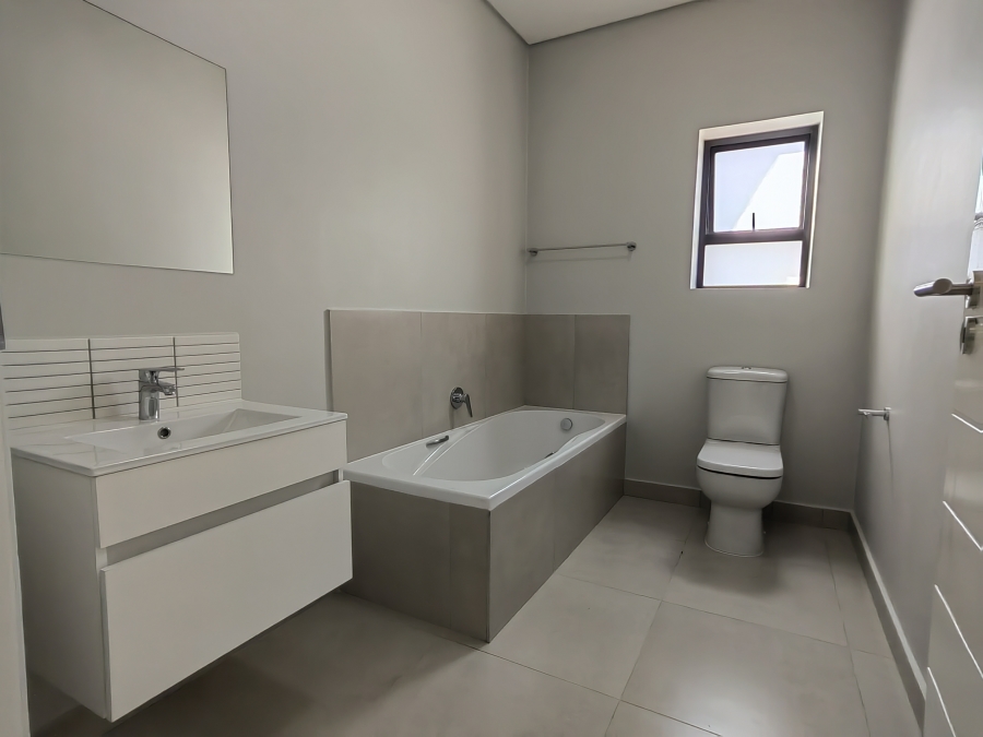 2 Bedroom Property for Sale in Hartland Lifestyle Estate Western Cape